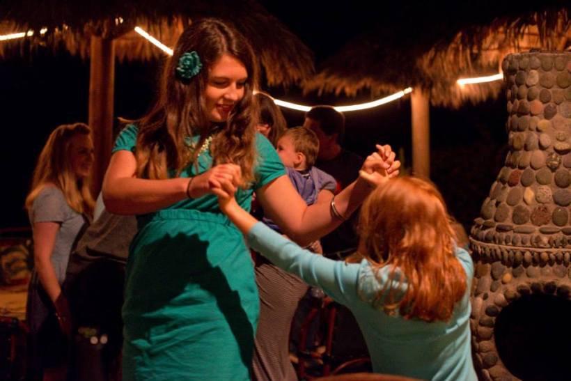 565000_10151816806896575_1878794044_n